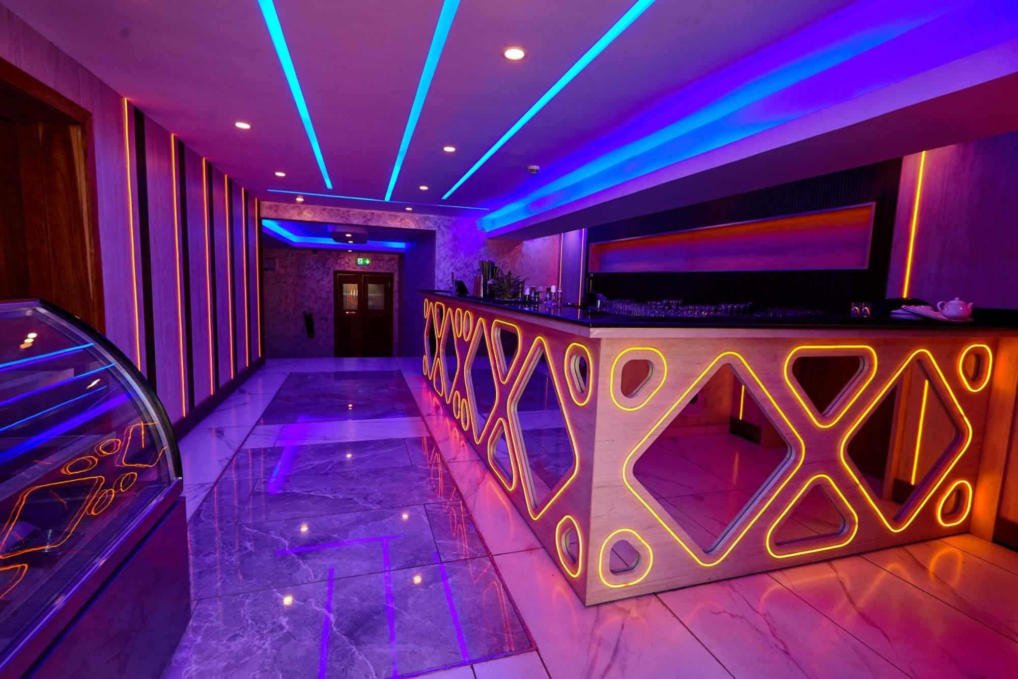 Vintano Hotel Lekki Esterno foto