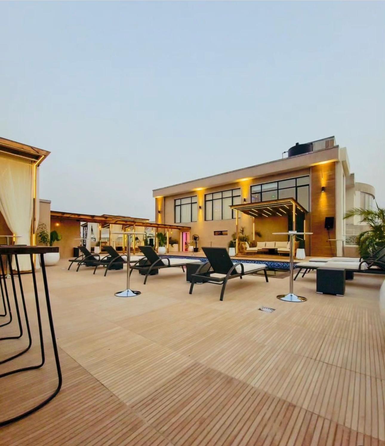 Vintano Hotel Lekki Esterno foto